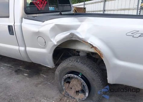 2005 Ford F-250 Lariat/Xl/Xlt z USA, uszkodzony, nr VIN 1FTSW21P55EB42501